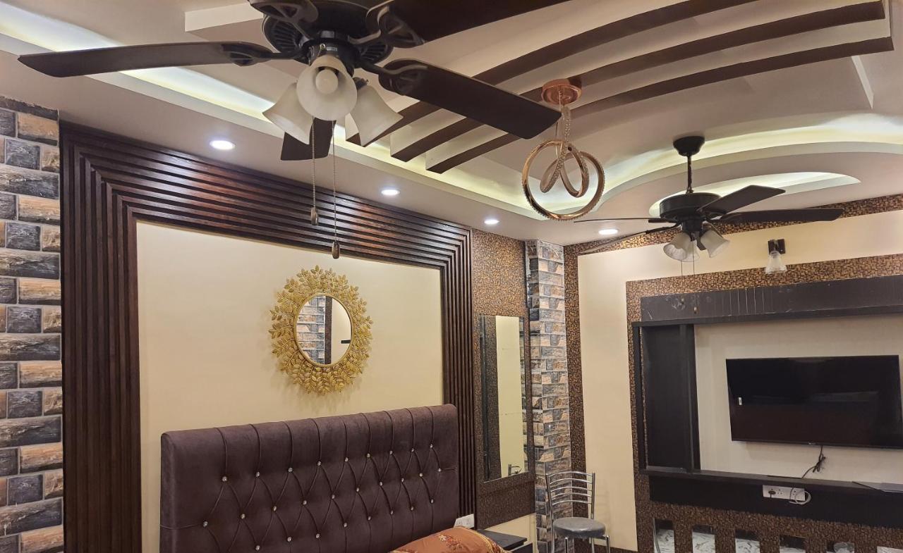 Divine Hotel & Banquet Hall Μποπάλ Εξωτερικό φωτογραφία
