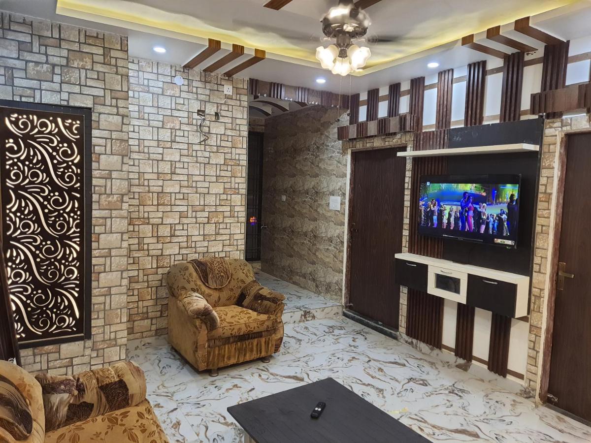 Divine Hotel & Banquet Hall Μποπάλ Εξωτερικό φωτογραφία
