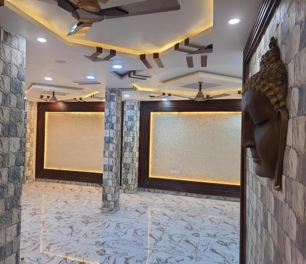 Divine Hotel & Banquet Hall Μποπάλ Εξωτερικό φωτογραφία