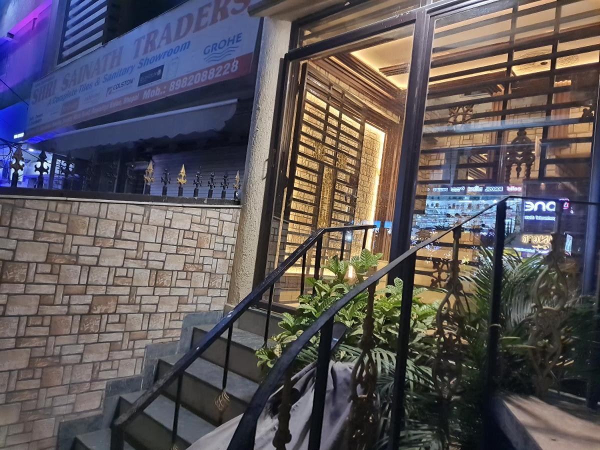 Divine Hotel & Banquet Hall Μποπάλ Εξωτερικό φωτογραφία